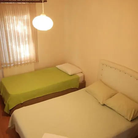Villa 4 BR Amazing Villa3 4 BR Amazing Villa *